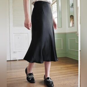 Quince Washable Silk Skirt Black Midi Satin